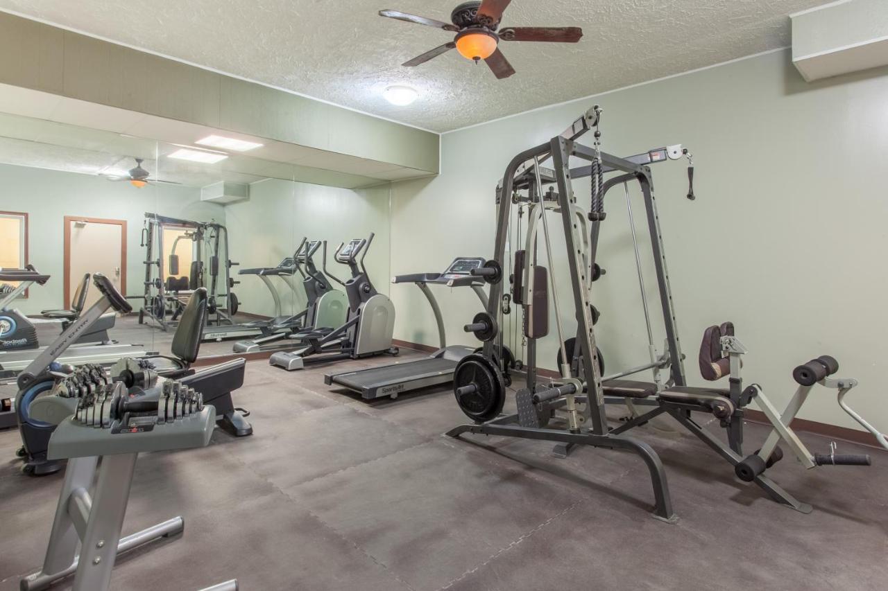 Econolodge Inn&Suites Medicine Hat Esterno foto