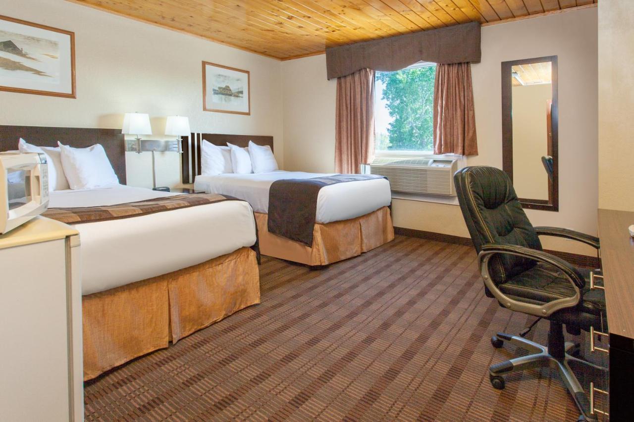 Econolodge Inn&Suites Medicine Hat Esterno foto