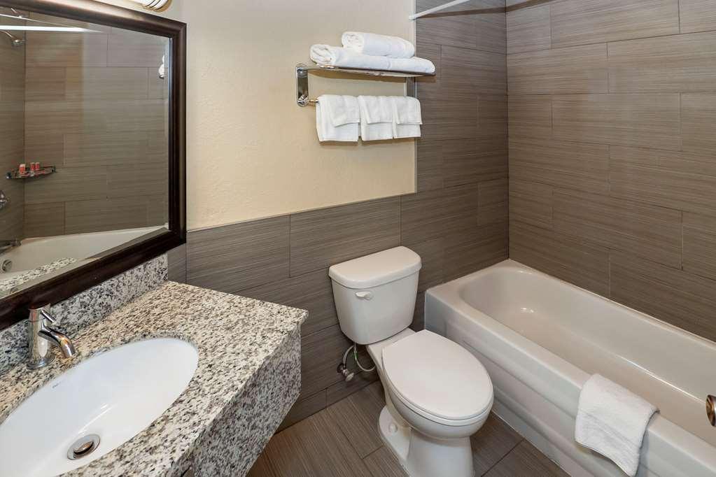 Econolodge Inn&Suites Medicine Hat Esterno foto