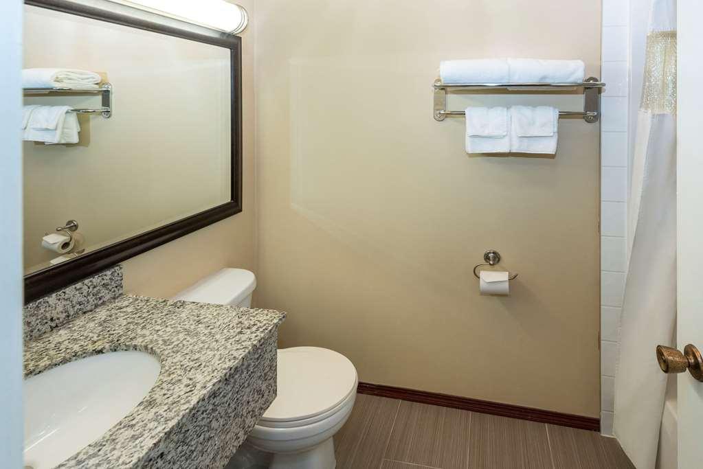 Econolodge Inn&Suites Medicine Hat Esterno foto